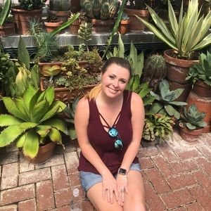 Meet your Posher, Brittany